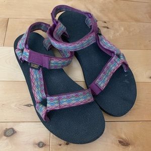 TEVA Original Universal Sandal, size 9